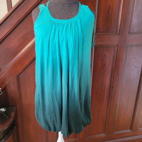 Express Ombre Green Sleeveless Sleeveless Dress With Pleated Design & Tie Back S - Picture 1 of 4